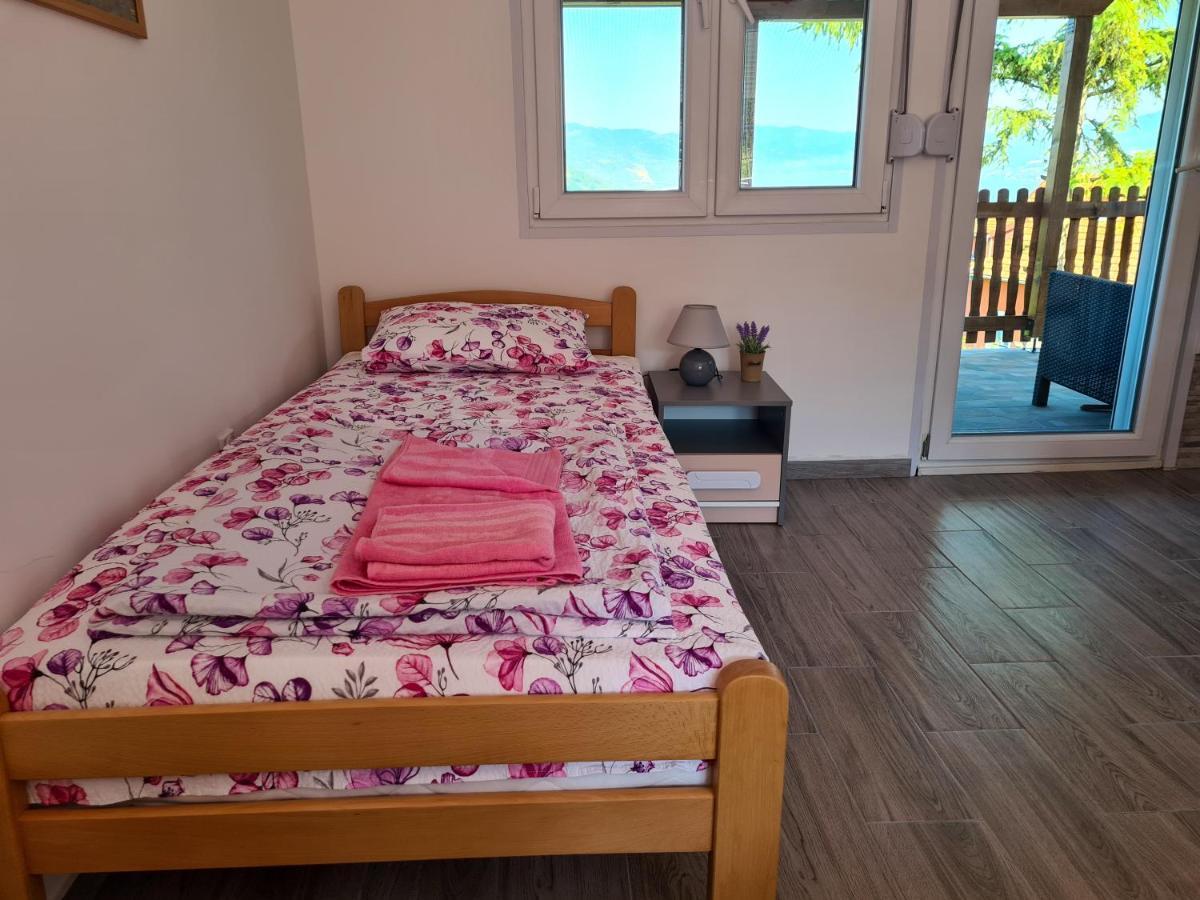 Apartmani Kuljanin Donji Milanovac Eksteriør bilde